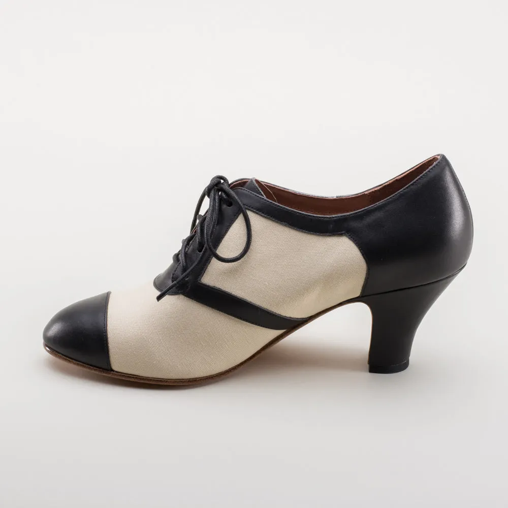 Evelyn Women's Retro Oxfords (Tan/Black)