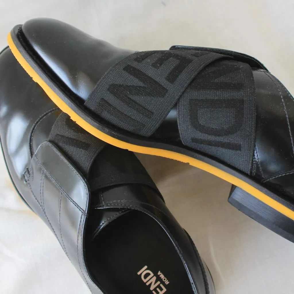 Fendi black leather derby with Fendi logo band, Mens size UK7