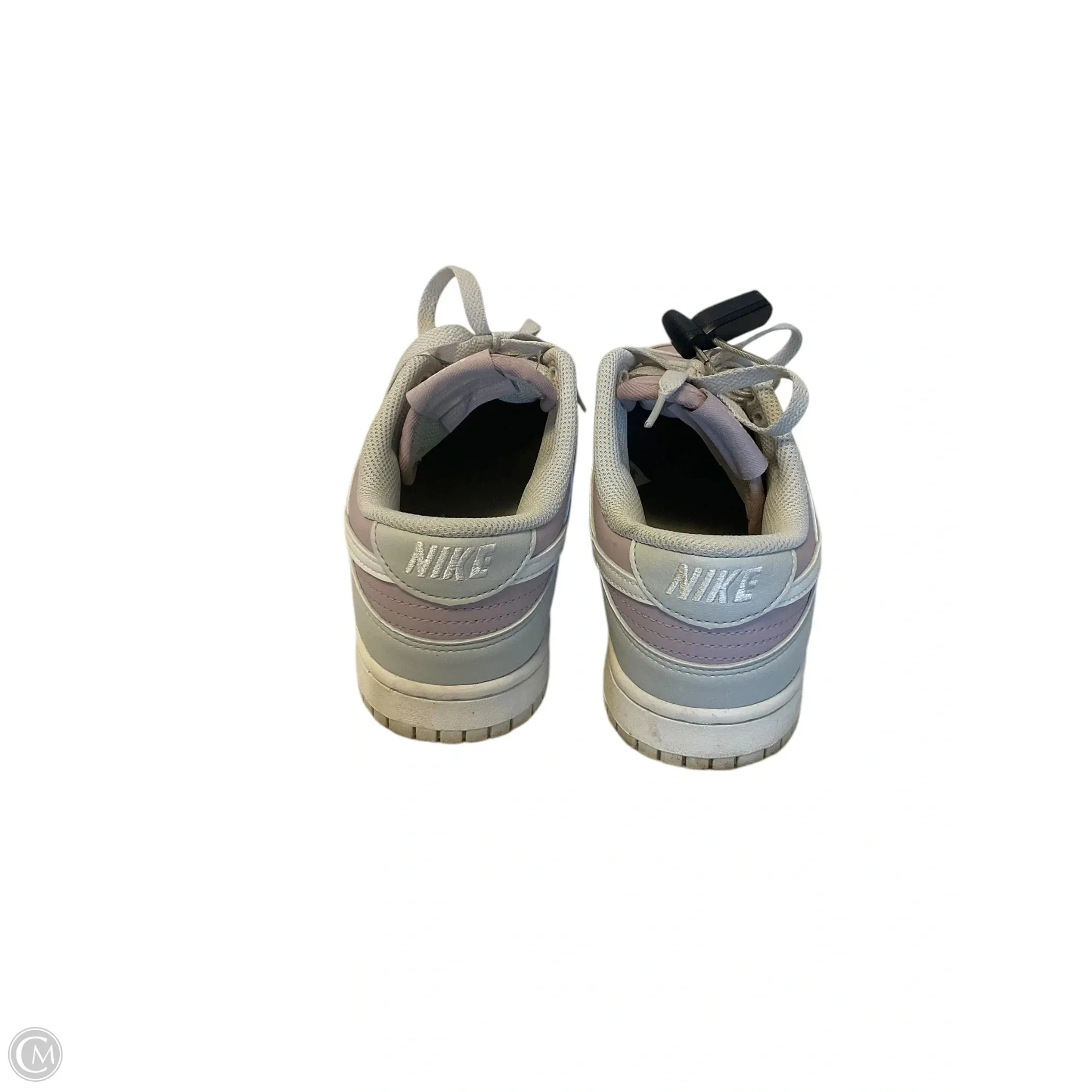 Shoes Sneakers By Nike In Grey & Pink, Size: 8.5