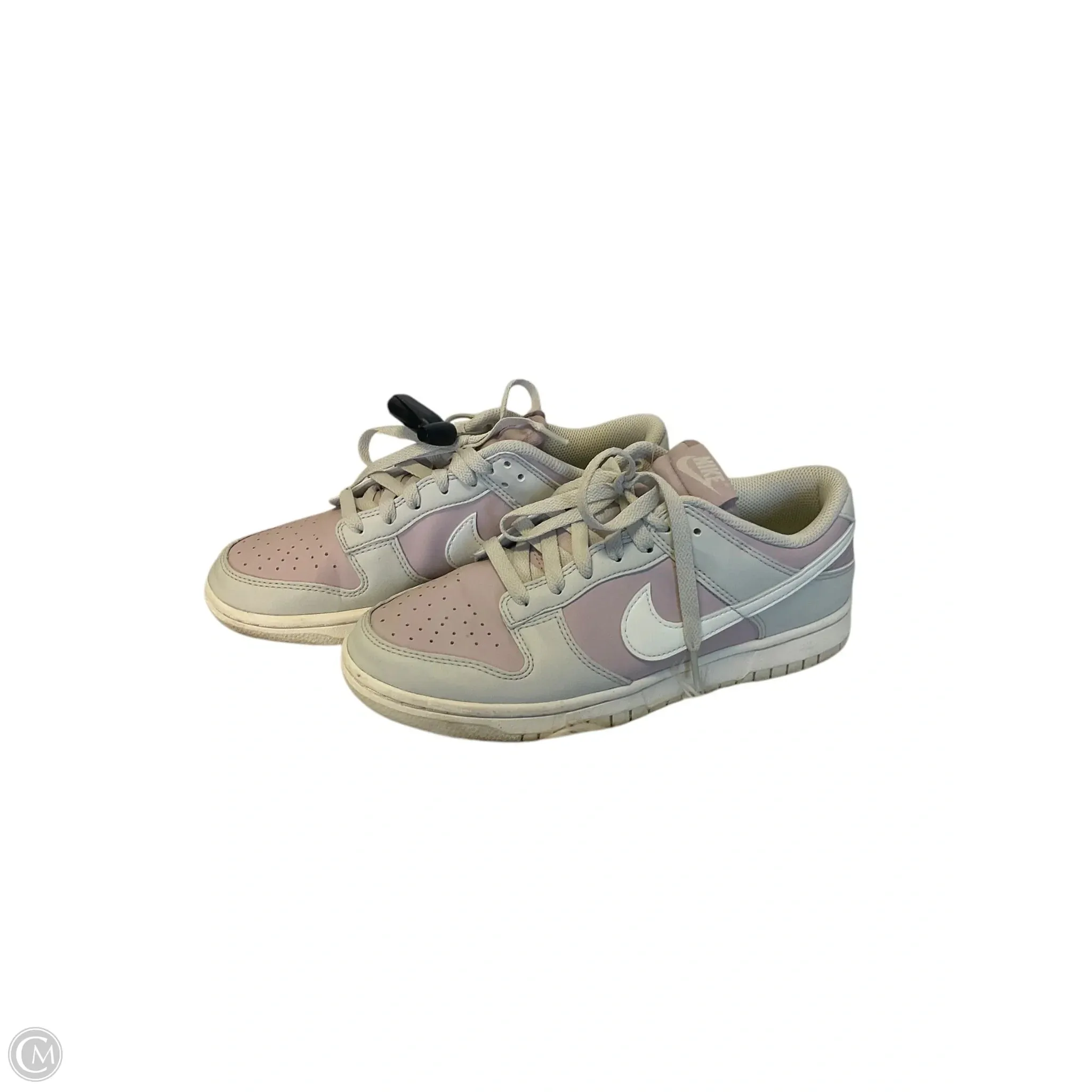 Shoes Sneakers By Nike In Grey & Pink, Size: 8.5